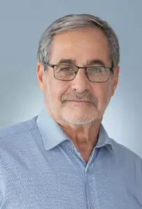 Read more about the article הסמכת הוועדות המקומיות לתכנון ולרישוי בקשר לשיקום במקומות בהם נפגעו מבנים אגב המלחמה / יונתן פרג'ון, עו״ד ו- חגי שבתאי, עו״ד